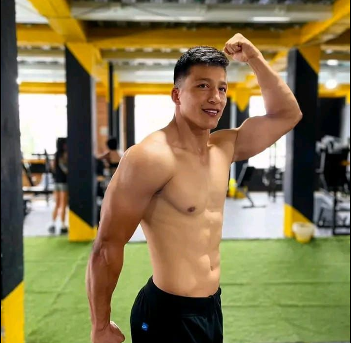 <em>Stiven Martinez</em>